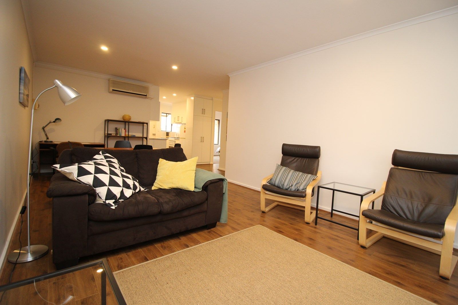 Unit 2/12-26 Willcox St, Adelaide SA 5000, Image 2