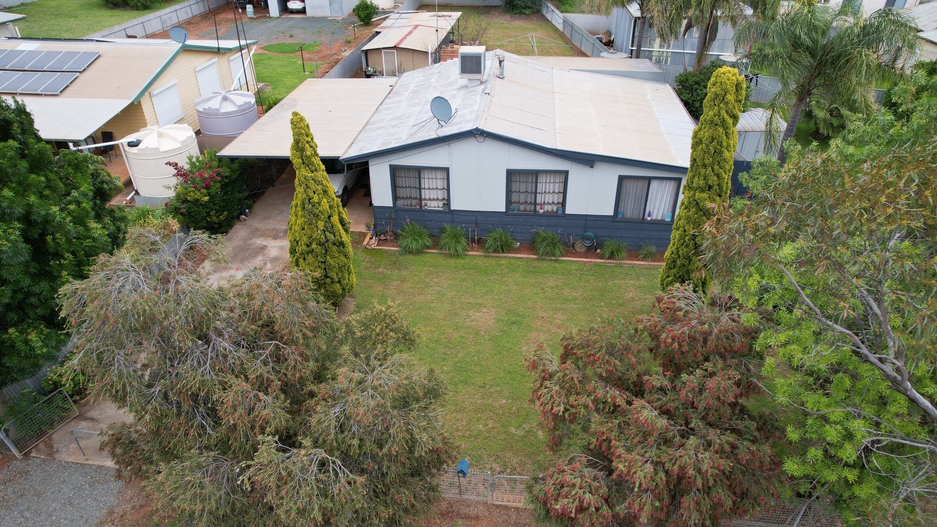 16 CANADA STREET, Lake Cargelligo NSW 2672, Image 0