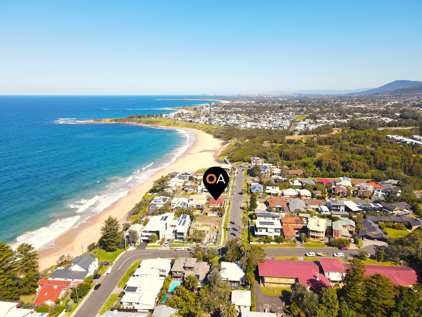 8 Woodland Avenue, Thirroul NSW 2515, Image 2