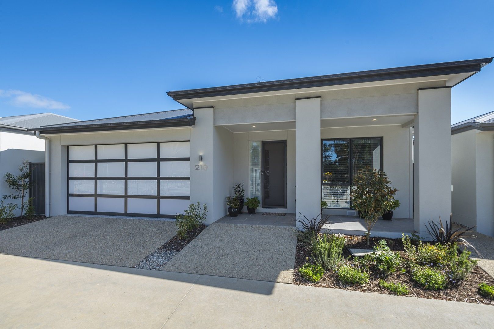 Villa 219 Gemlife - 1849 Mt Macedon Road, Woodend VIC 3442, Image 1