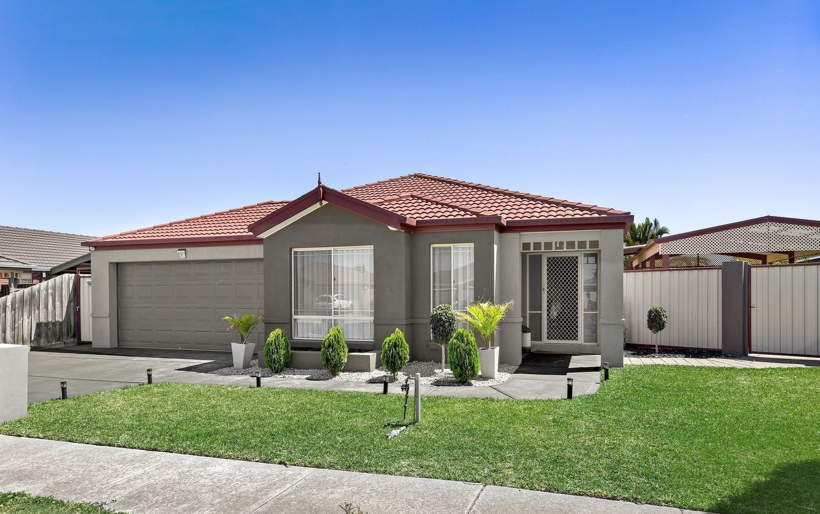 7 Loire Close, Hoppers Crossing VIC 3029, Image 0