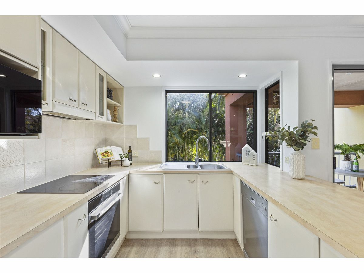 101/20 Fairway Drive, Clear Island Waters QLD 4226, Image 1