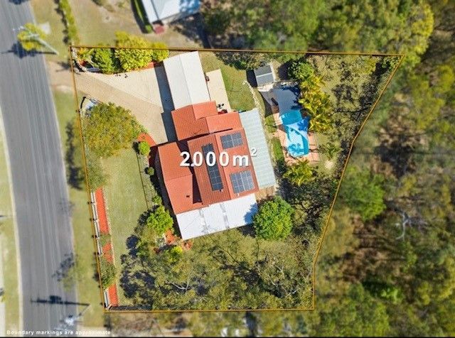 4 bedrooms House in 16 Hanover Drive ALEXANDRA HILLS QLD, 4161