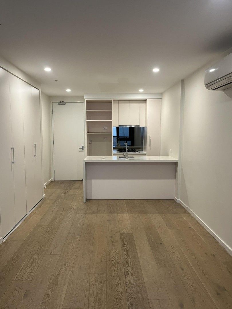 2 bedrooms Apartment / Unit / Flat in 514/85 Market Street SOUTH MELBOURNE VIC, 3205