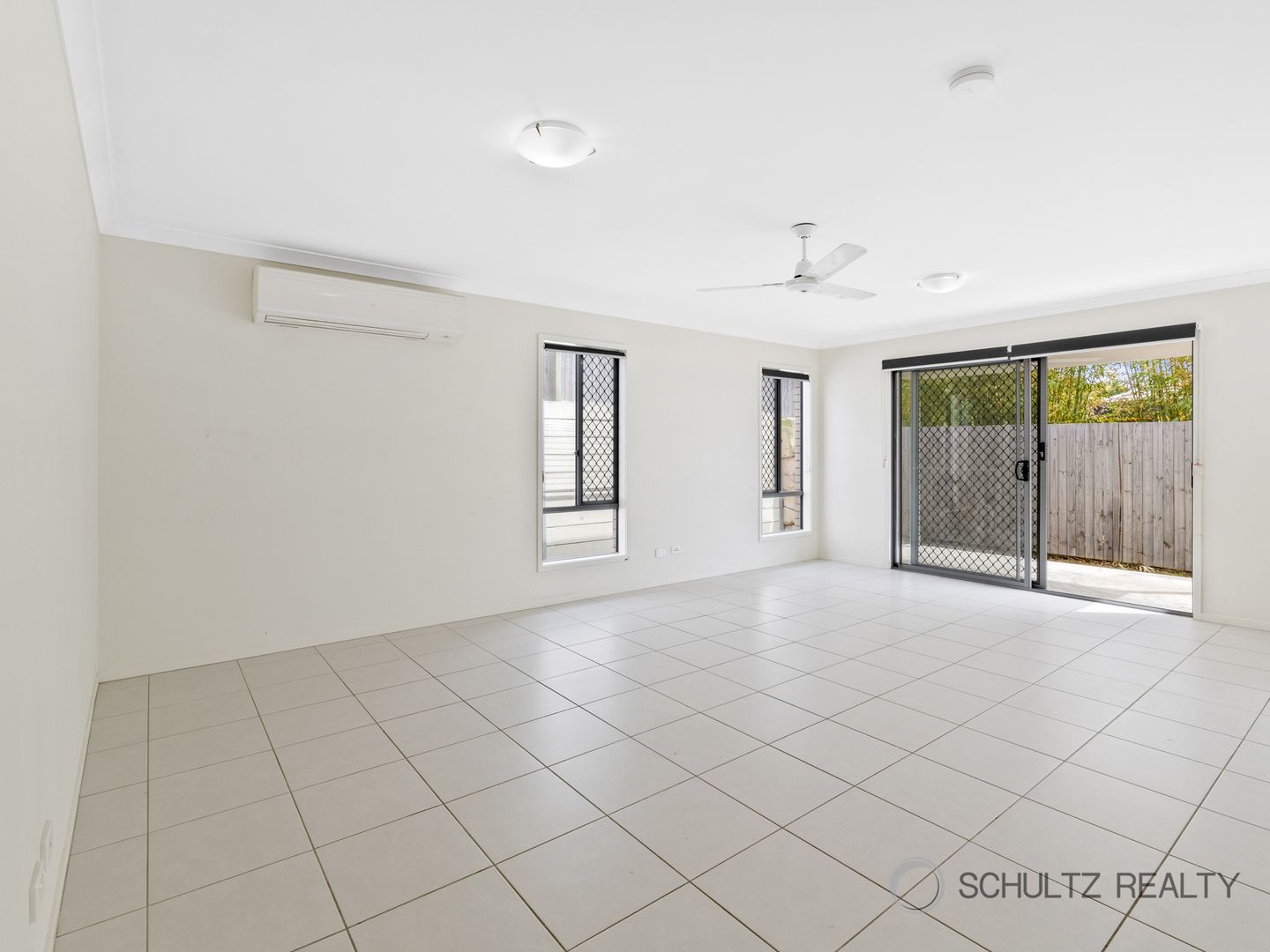 23 Kanimbla Street, Holmview QLD 4207, Image 2