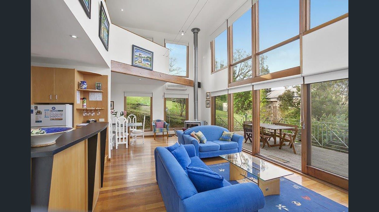 2/2 Austin Court, Lorne VIC 3232 Townhouse For Rent 710 Domain