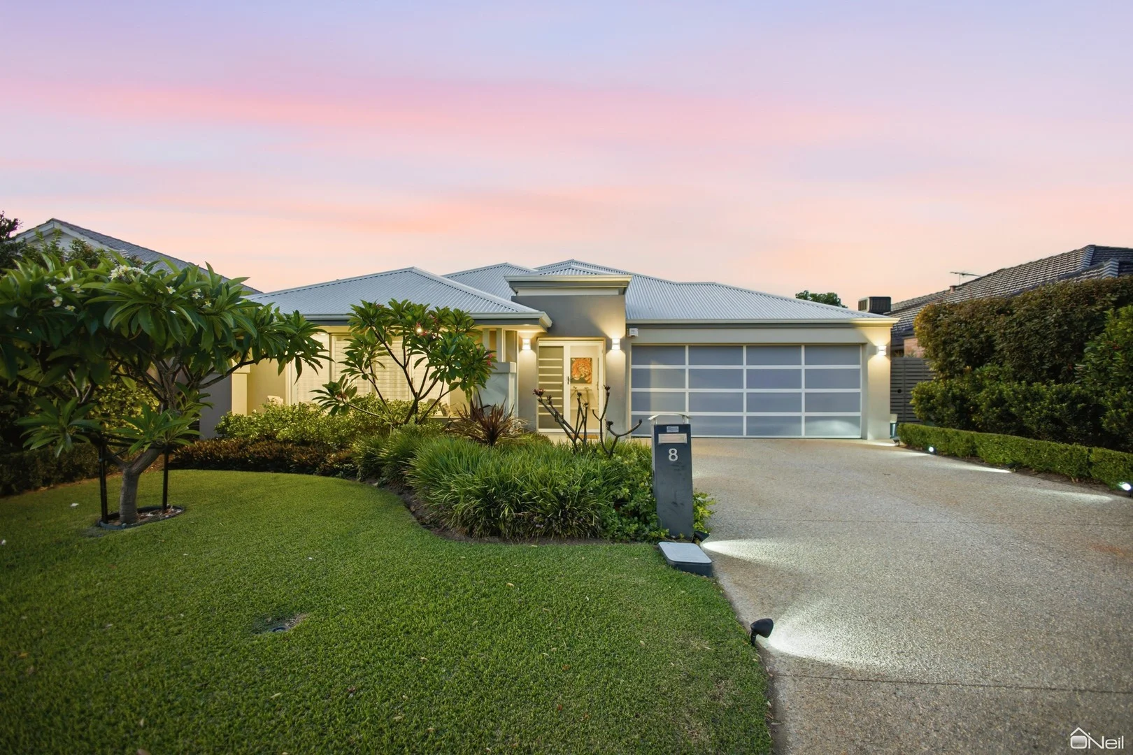 8 Harlequin Pass, Southern River WA 6110