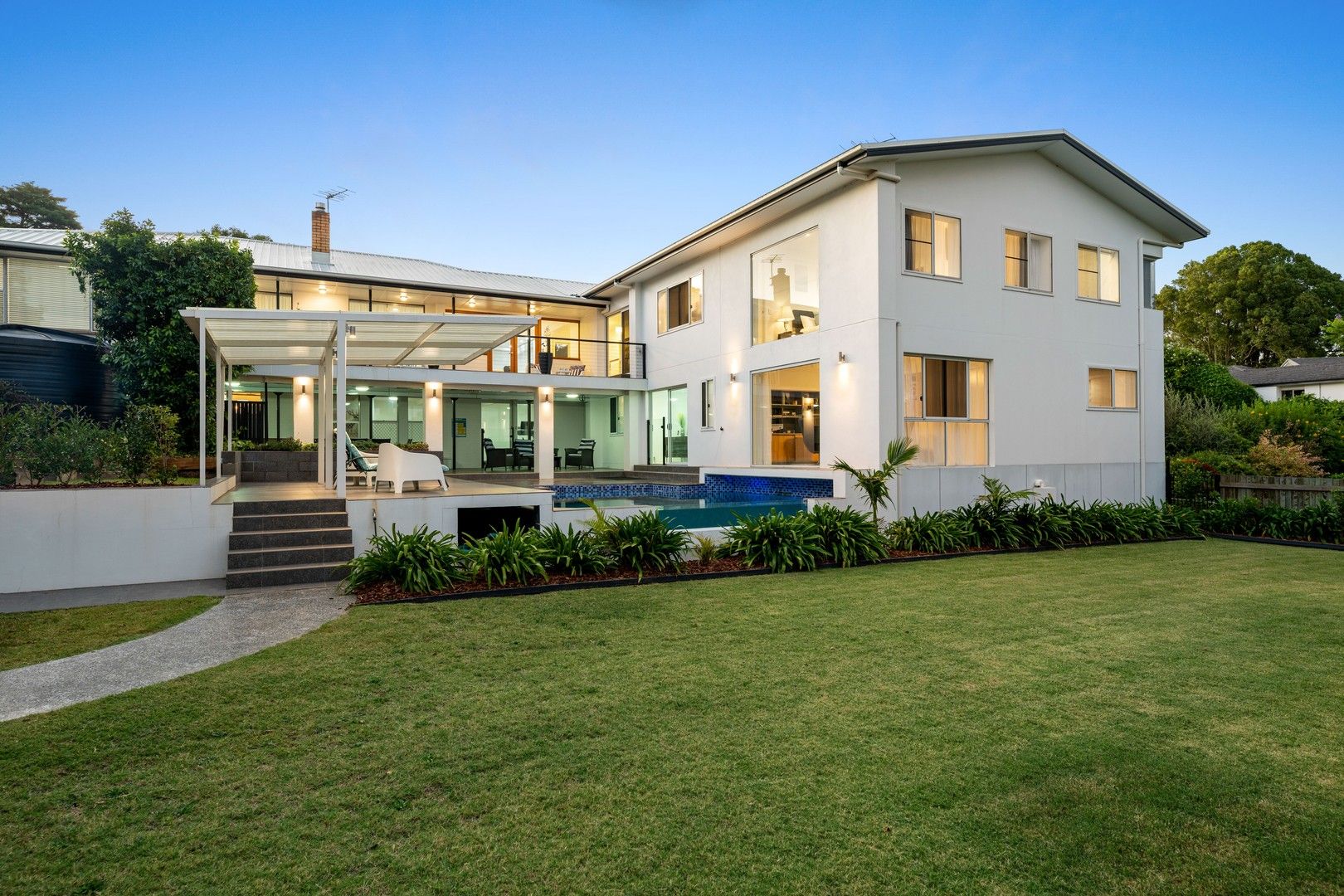 5 bedrooms House in 90 Tourist Road RANGEVILLE QLD, 4350