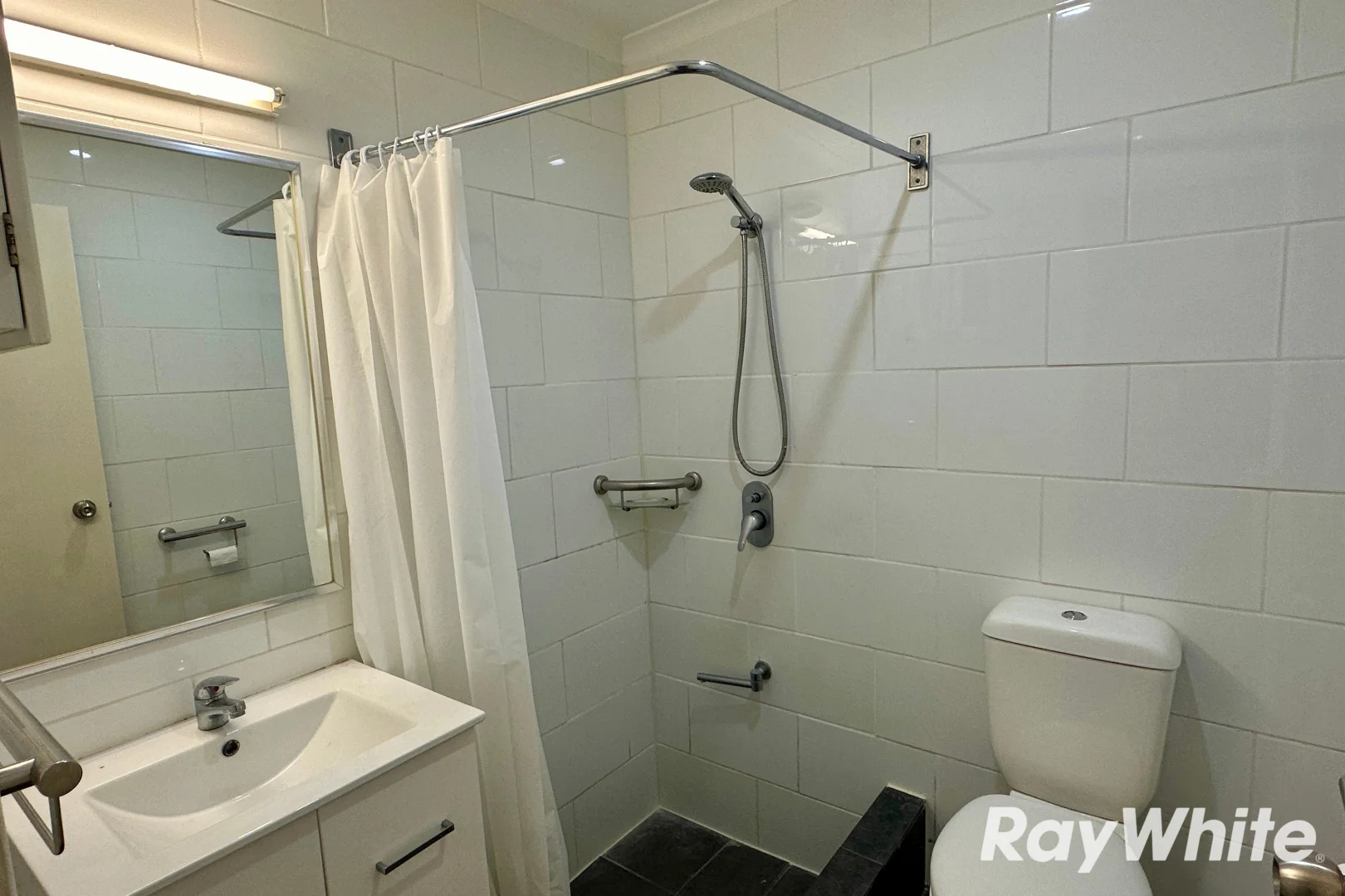 Additional image 8 of 1/98 Mandurah Terrace, Mandurah WA 6210
