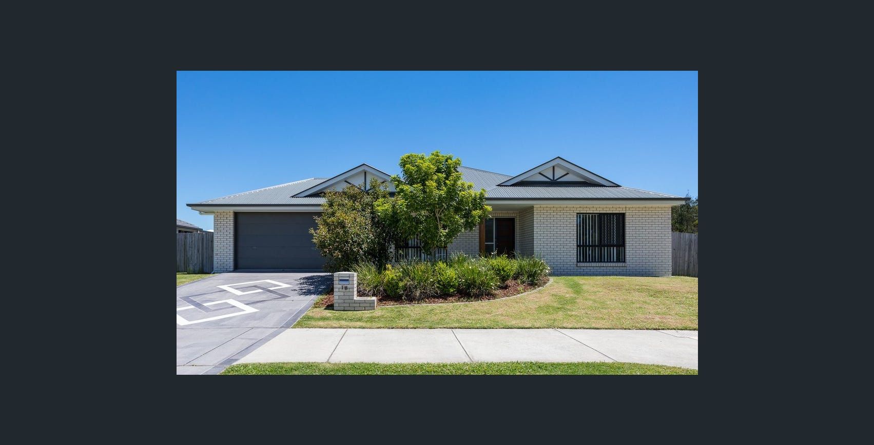 5 bedrooms House in 18 Colthouse Drive THORNLANDS QLD, 4164