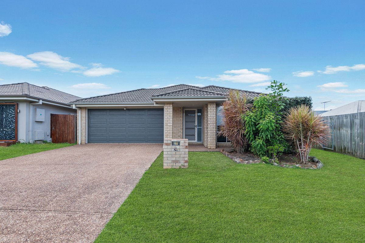 4 bedrooms House in 27 Ginger Crescent GRIFFIN QLD, 4503