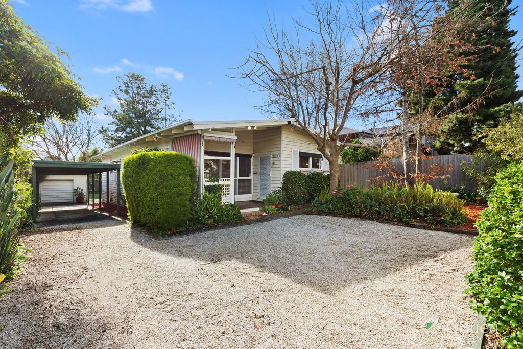 13 Craig Street, Blackburn South VIC 3130 House For Rent Domain