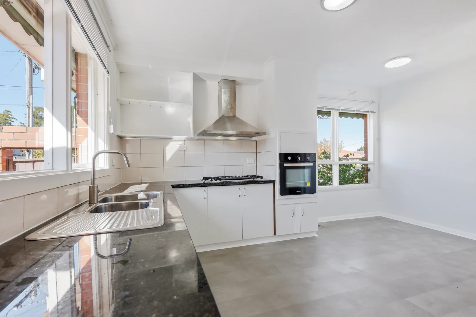 Additional image 4 of 37 Cleary Court, Clayton South VIC 3169