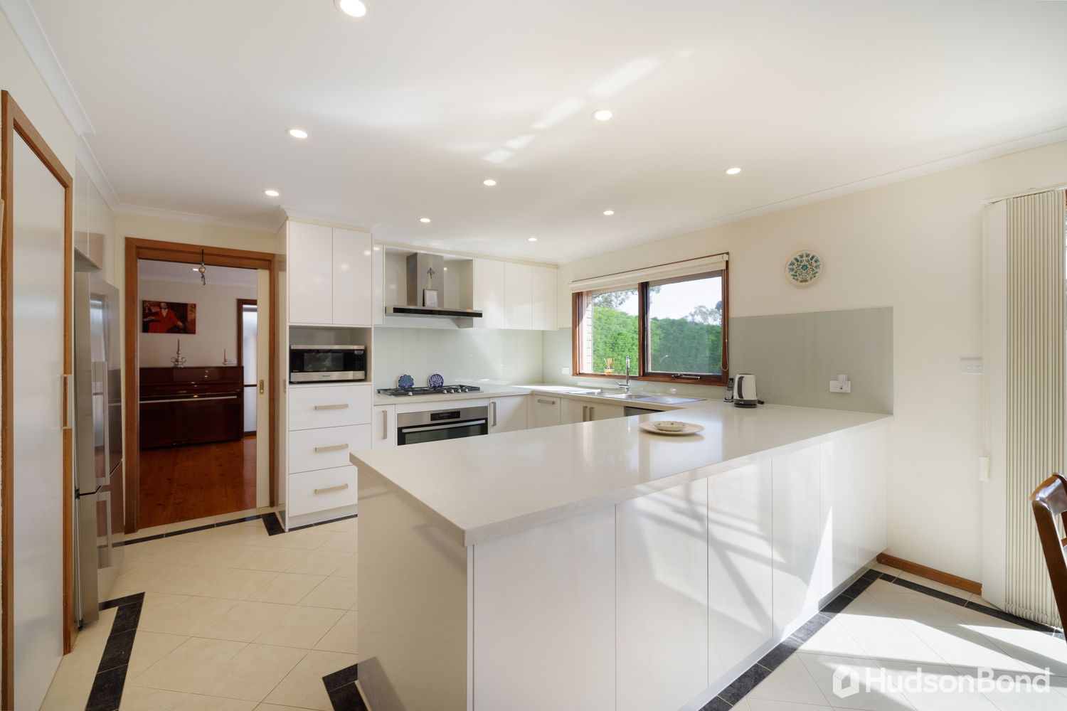 1 Longstaff Court, Doncaster East VIC 3109, Image 1