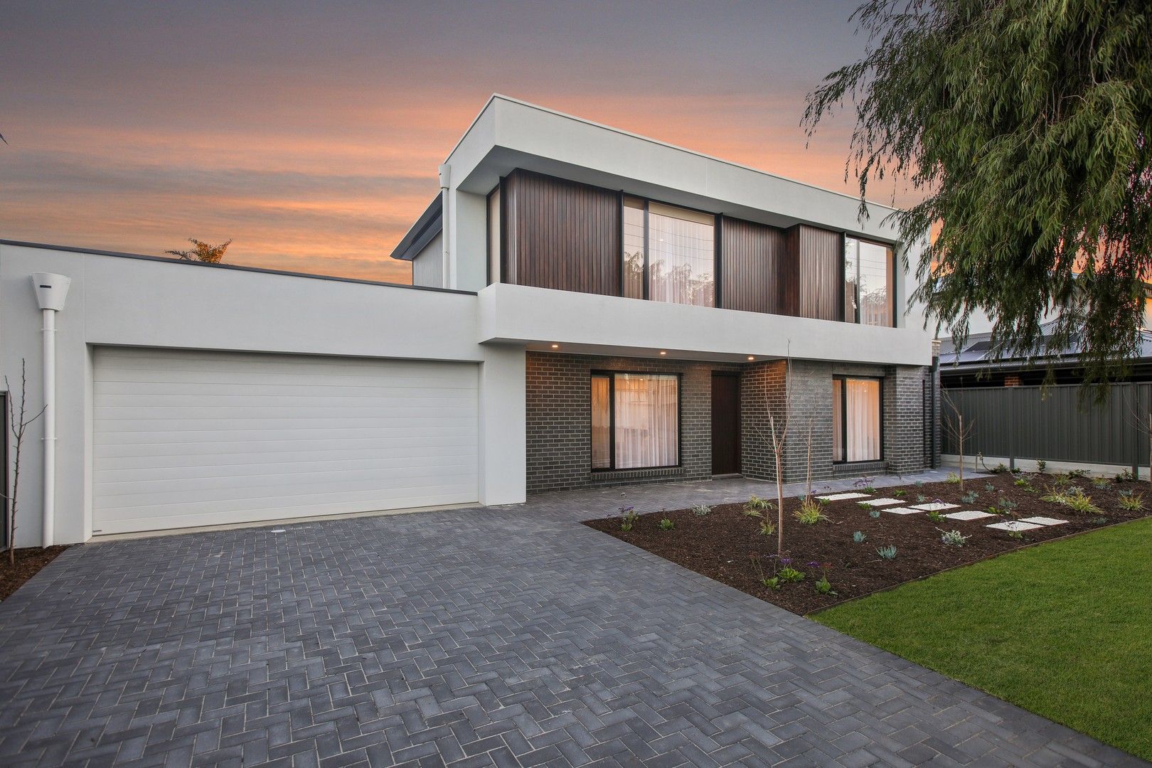 19 Gray Street, West Beach SA 5024, Image 0