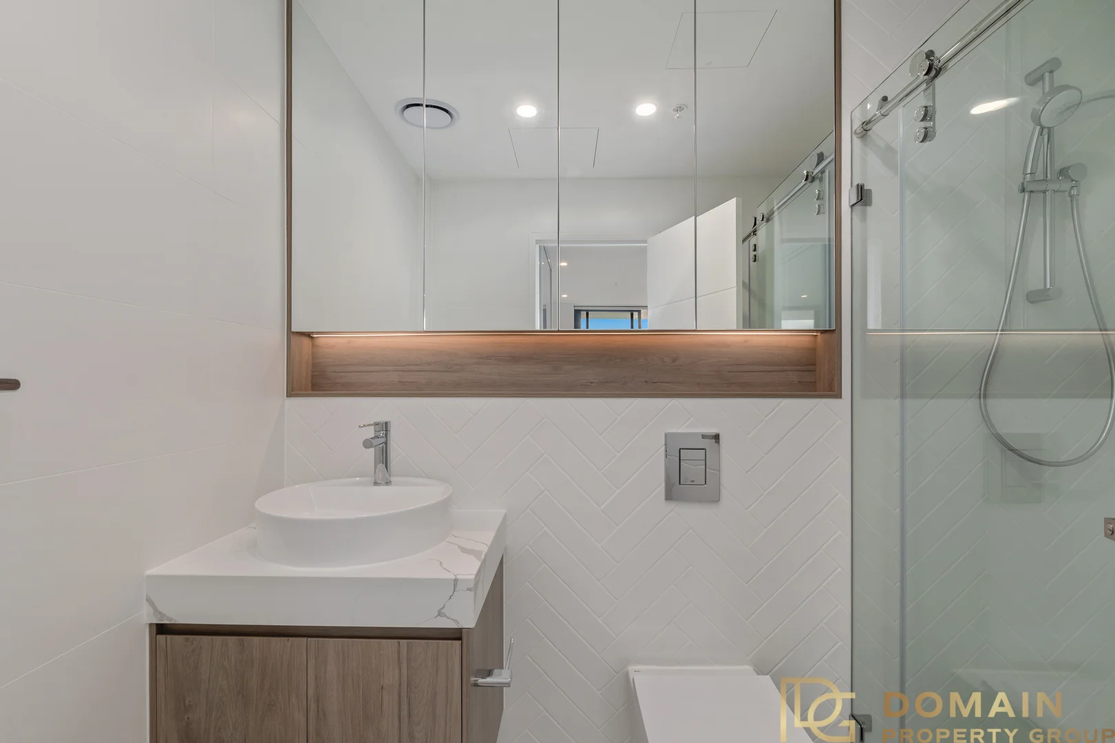 Additional image 9 of Level 18, W1809/108 Donnison Street, Gosford NSW 2250