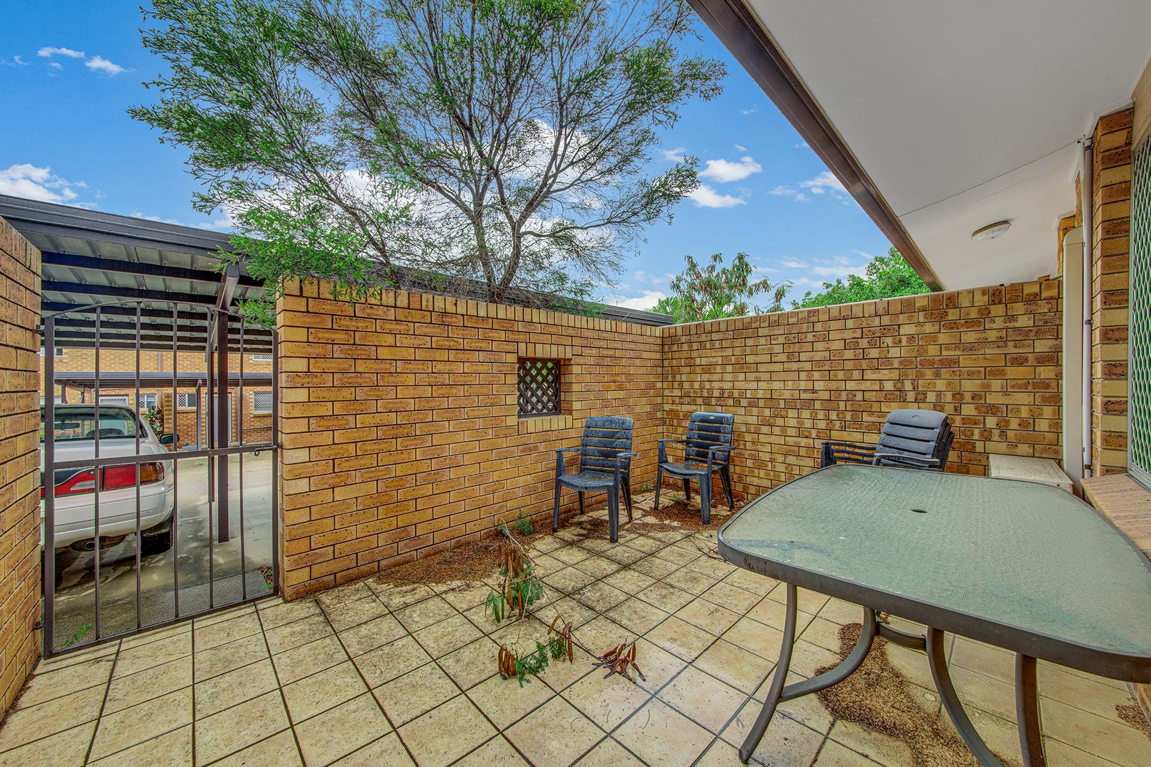 5/105 Auckland Street, Gladstone Central QLD 4680, Image 2