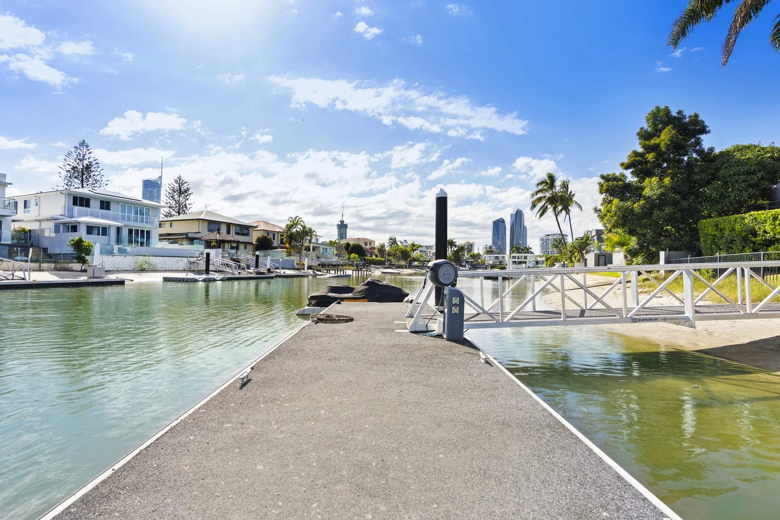 Additional image 19 of 138 Amalfi Drive, Isle Of Capri QLD 4217