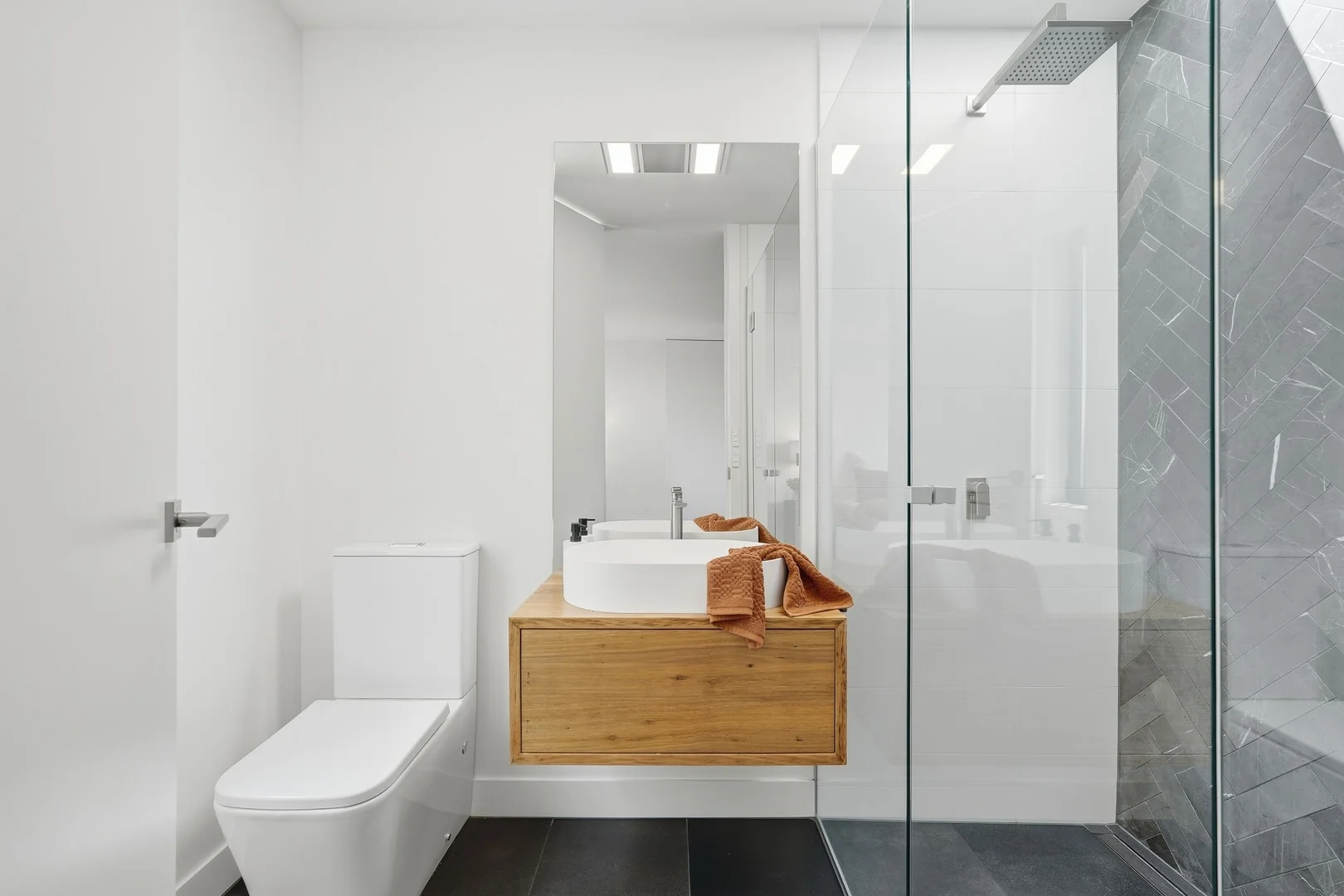 Additional image 31 of 5E Zomay Avenue, Dynnyrne TAS 7005