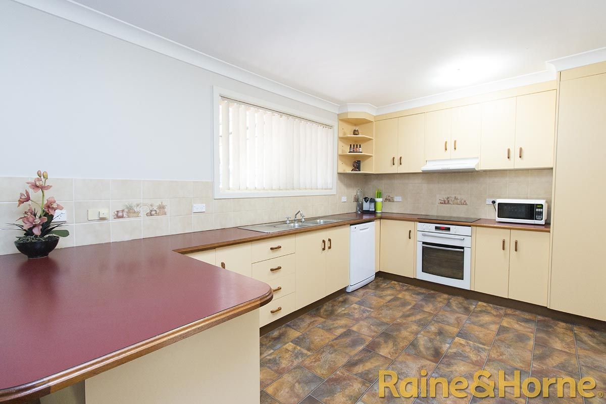 6 Hopkins Parade, Dubbo NSW 2830, Image 1