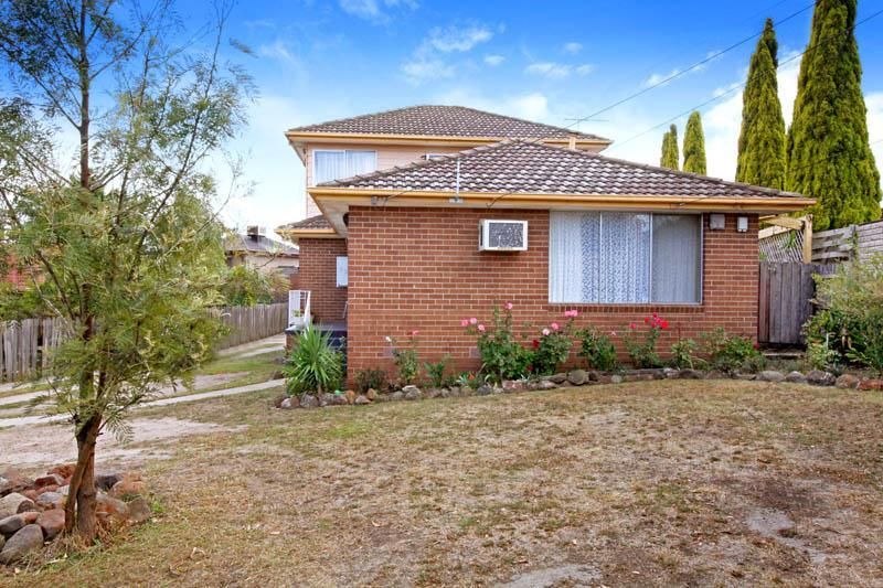 328 Carrick Drive, GLADSTONE PARK VIC 3043, Image 1