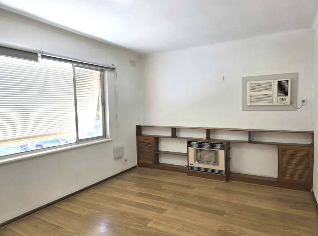 Additional image 2 of 13 Canterbury Crescent, Valley View SA 5093