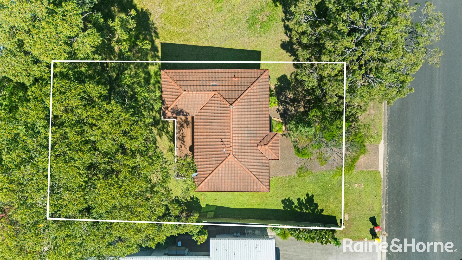 Additional image 19 of 130 Leo Drive, Narrawallee NSW 2539