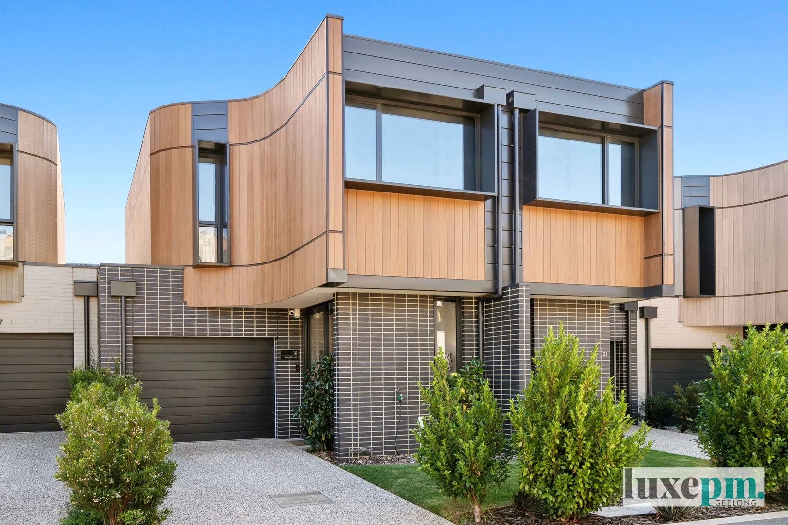 19 Bowlers Avenue, Geelong West VIC 3218