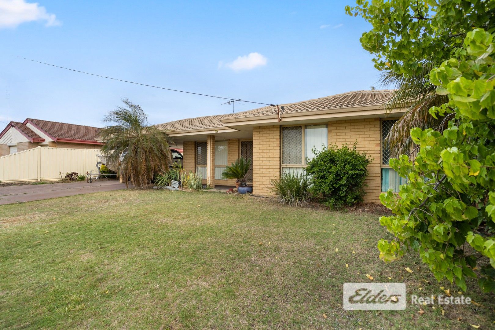 Sold 97 Strickland Street, East Bunbury WA 6230 on 27 Feb 2023