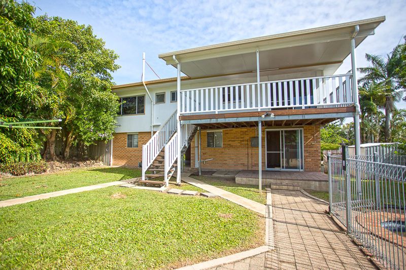 7 Poole Street, Eimeo QLD 4740, Image 2