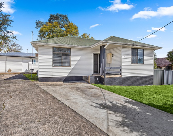 33 Hertford Street, Berkeley NSW 2506