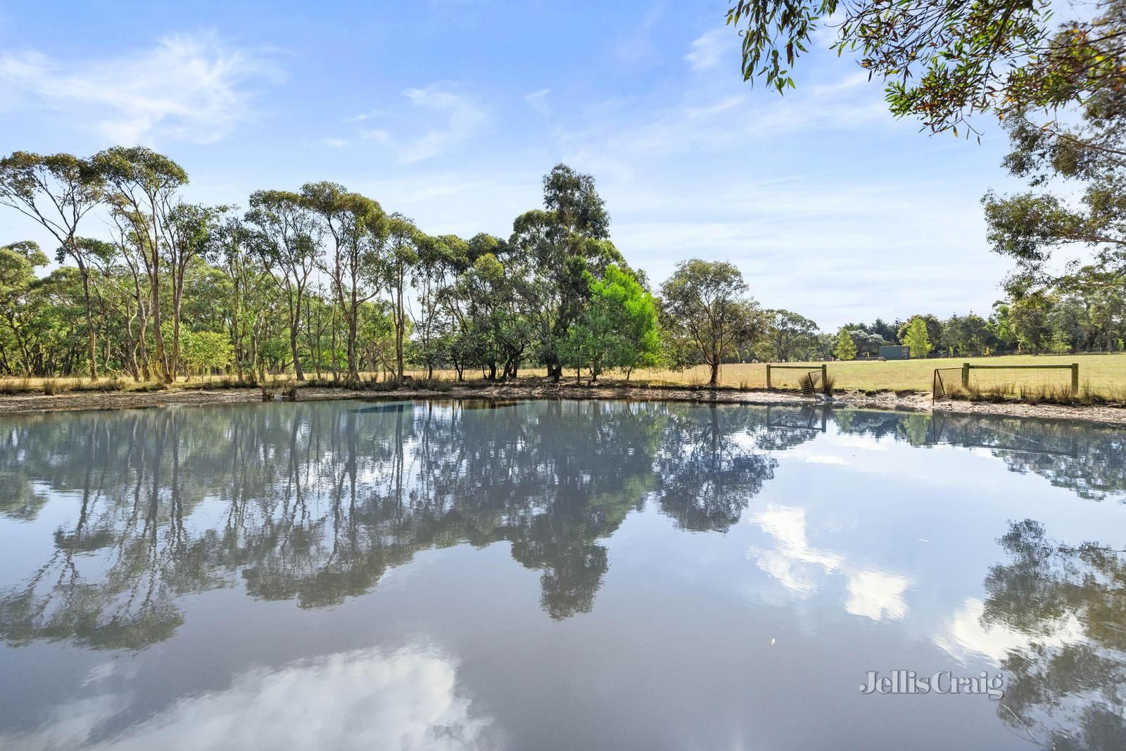 587 Finchs Road, Smythes Creek VIC 3351, Image 2