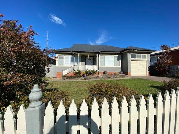 4 bedrooms House in 11 Caldwell Avenue TARRAWANNA NSW, 2518