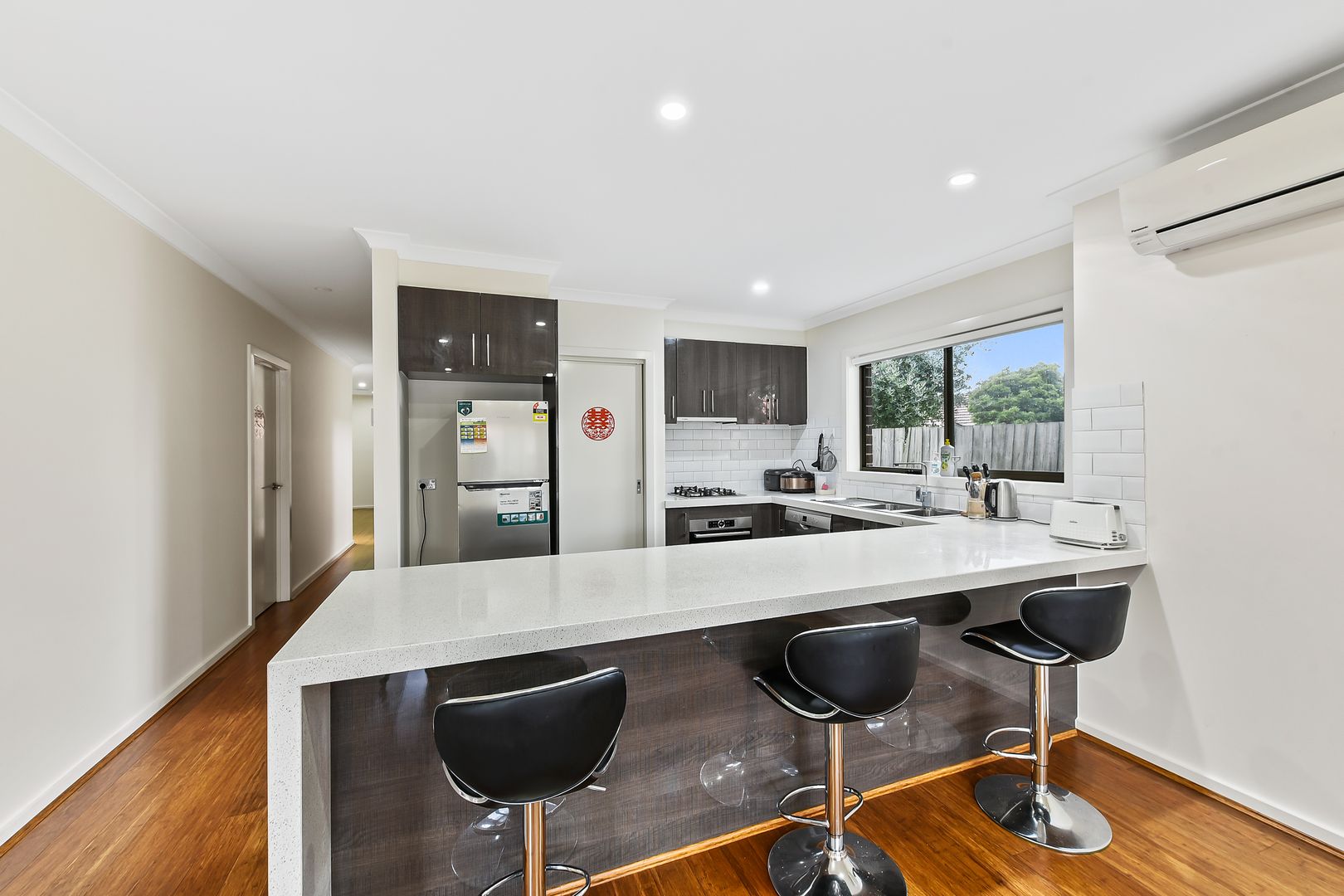 2/50 Golf Links Avenue, Oakleigh VIC 3166, Image 2