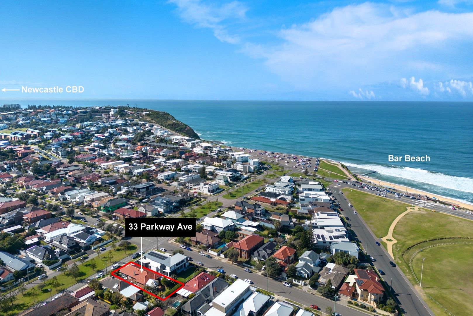 4 bedrooms House in 33 Parkway Avenue BAR BEACH NSW, 2300