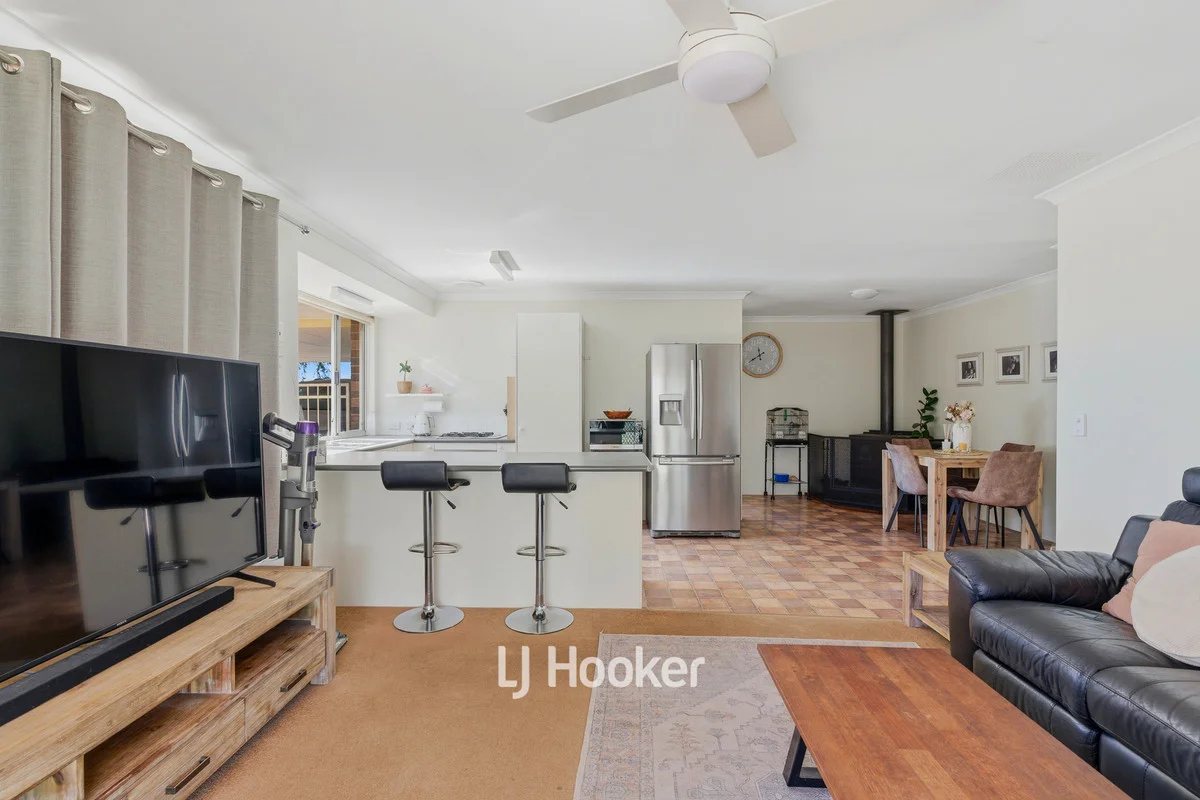 Additional image 9 of 26 Robinia Rise, Collie WA 6225