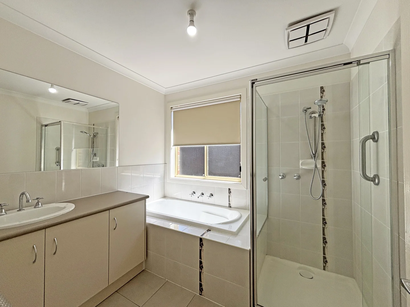 Additional image 10 of 42 Summerhill Boulevard, Drouin VIC 3818