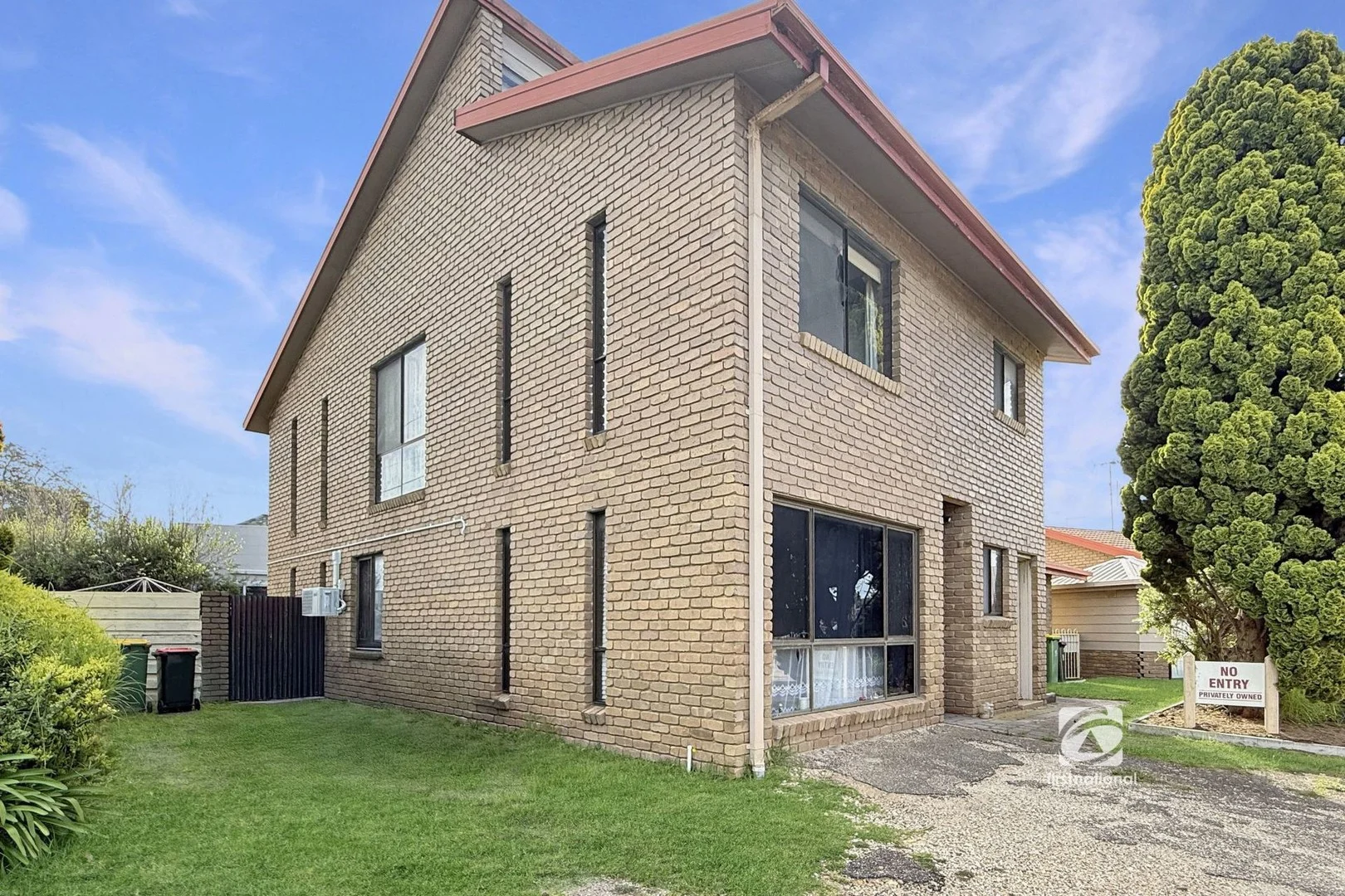 6A & B/21 Church Street, Lakes Entrance VIC 3909