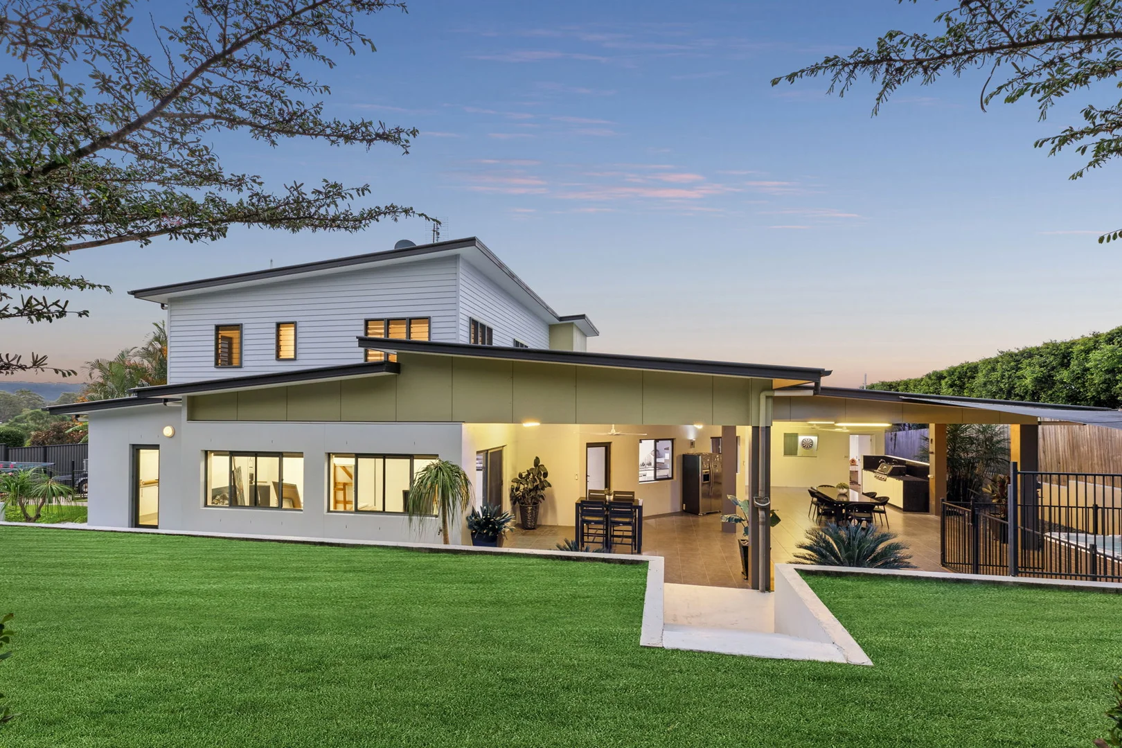 74 Lachlan Crescent, Beerwah QLD 4519