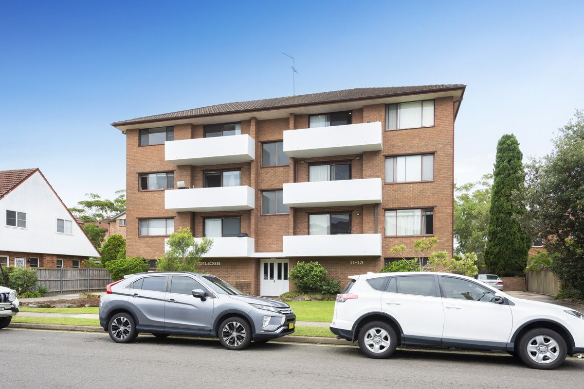 2 bedrooms Apartment / Unit / Flat in 7/11-13 Warburton Street GYMEA NSW, 2227