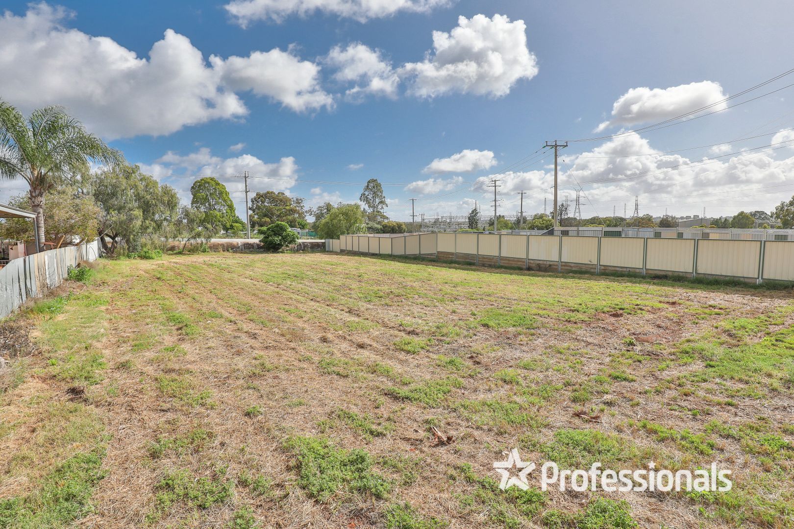 681 Woomera Avenue, Red Cliffs VIC 3496, Image 1