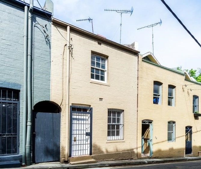 2 bedrooms Terrace in 34 Little Riley Street SURRY HILLS NSW, 2010