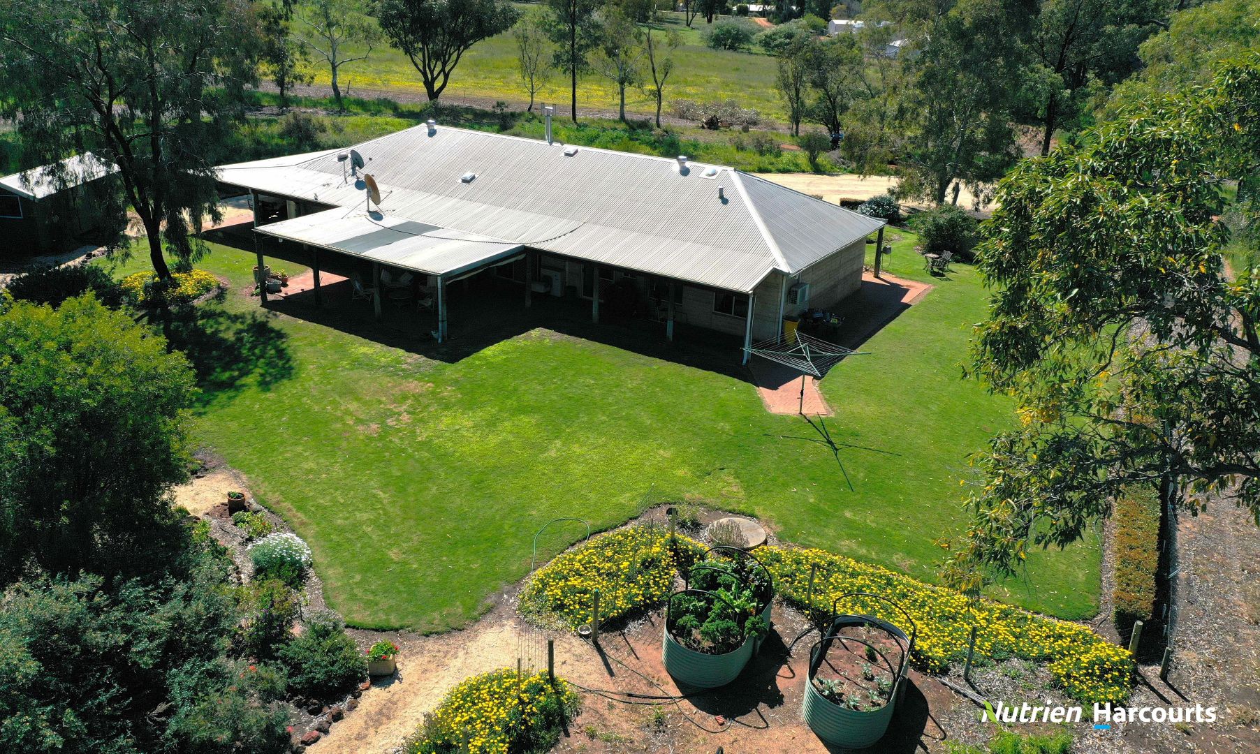 3633 Dandaragan Road, Dandaragan WA 6507