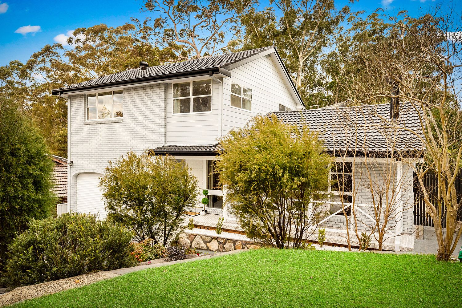 4 bedrooms House in 66 Westmore Drive WEST PENNANT HILLS NSW, 2125