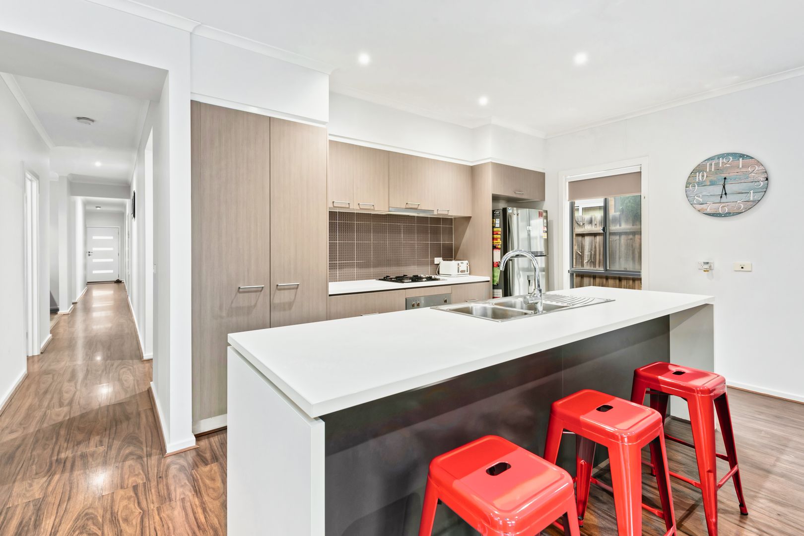 2 Erskine Court, Deer Park VIC 3023, Image 1