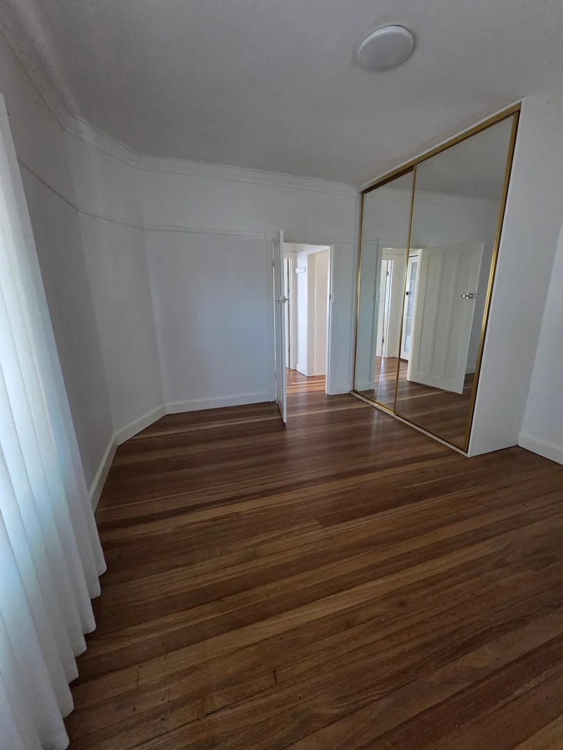 Additional image 10 of 1/1327 Centre Rd, Clayton VIC 3168