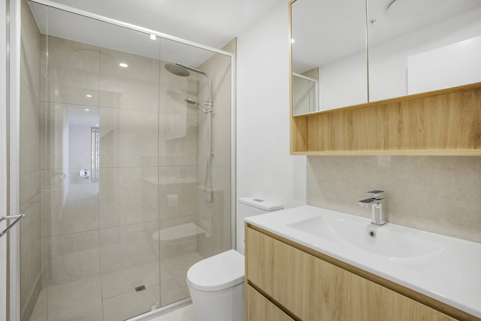 Additional image 12 of 204/11 Waterside Retreat, Birtinya QLD 4575