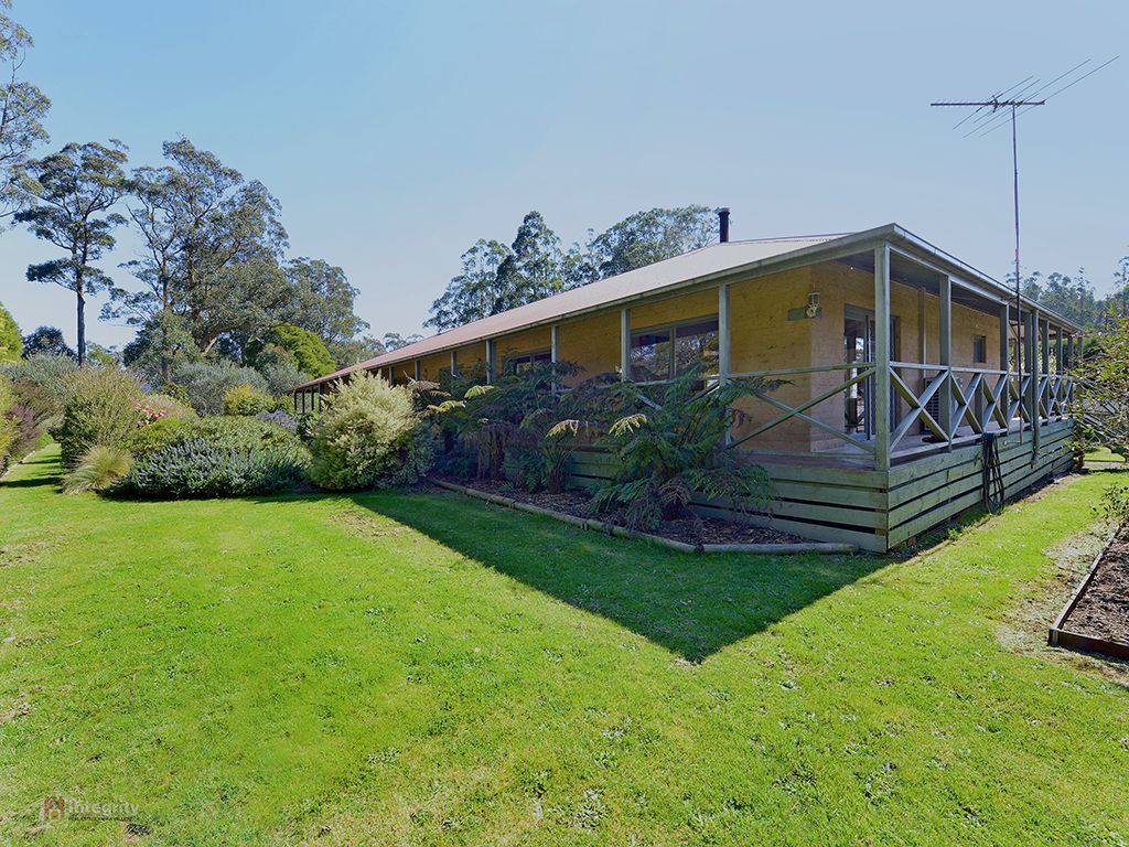 3 Aitken Crescent, Kinglake VIC 3763, Image 2