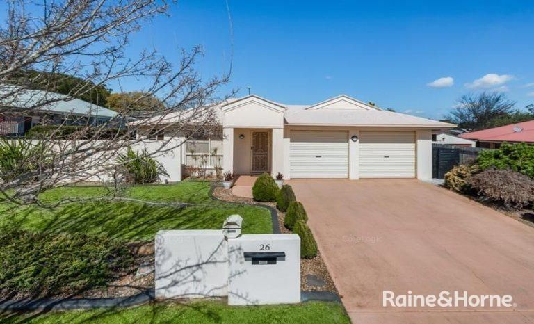 3 bedrooms House in 26 Sweetapple Crescent CENTENARY HEIGHTS QLD, 4350