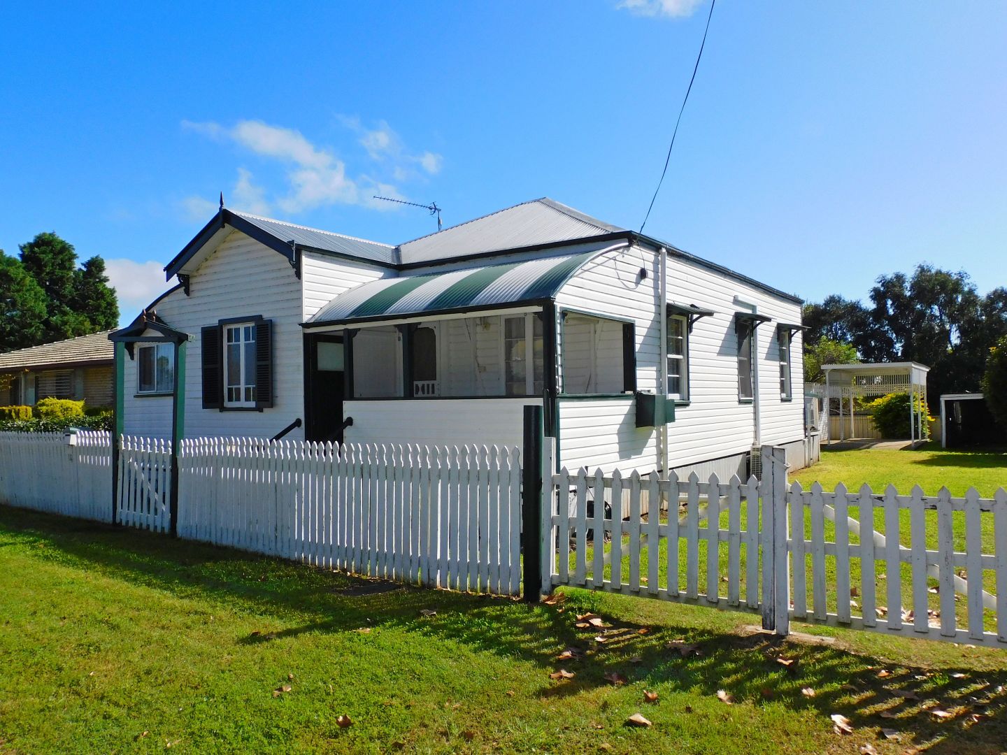 4 Drayton Street, Allora Property History & Address Research Domain